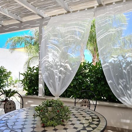 Casa Poesia Bed & Breakfast ตอร์เร ซาน จิโอวานนิ อูเจนโต ภายนอก รูปภาพ