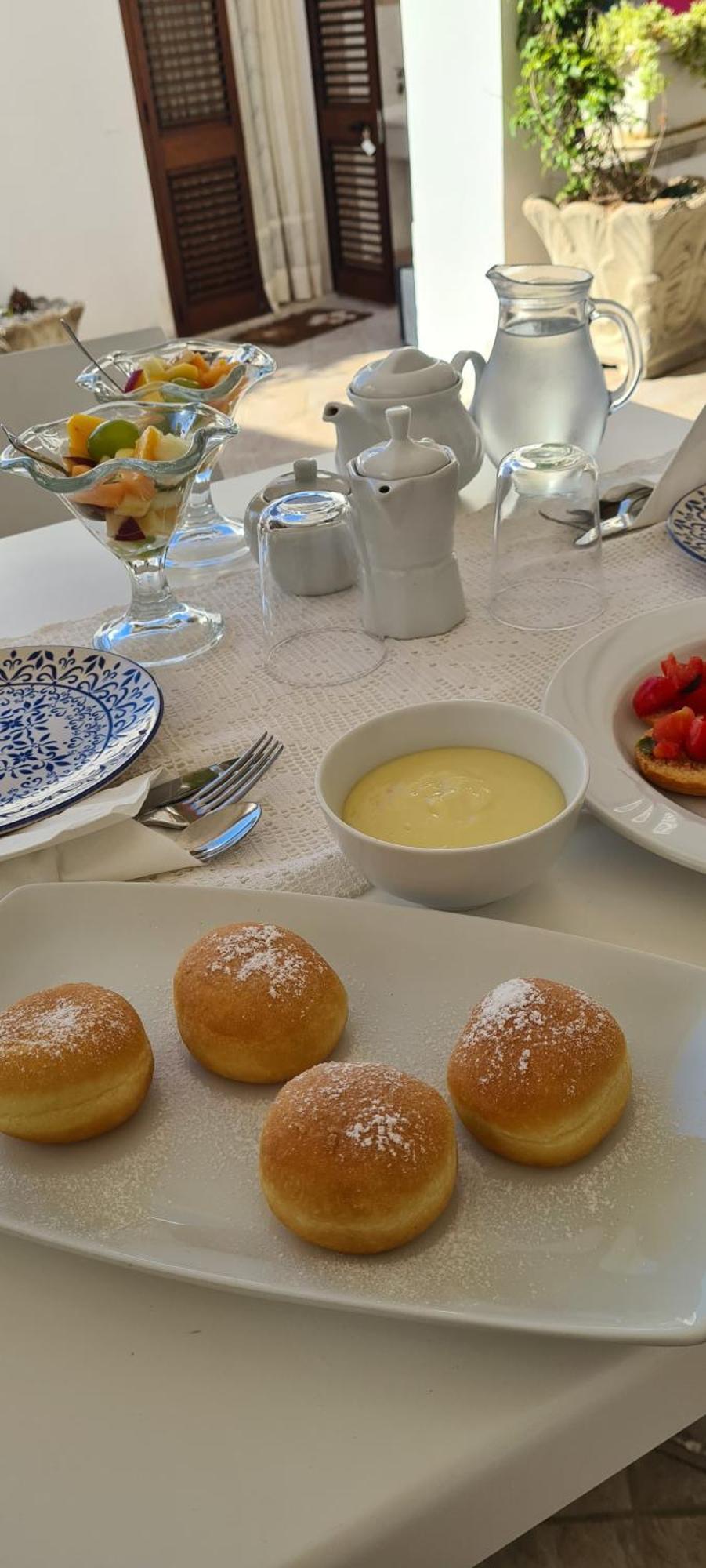 Casa Poesia Bed & Breakfast ตอร์เร ซาน จิโอวานนิ อูเจนโต ภายนอก รูปภาพ